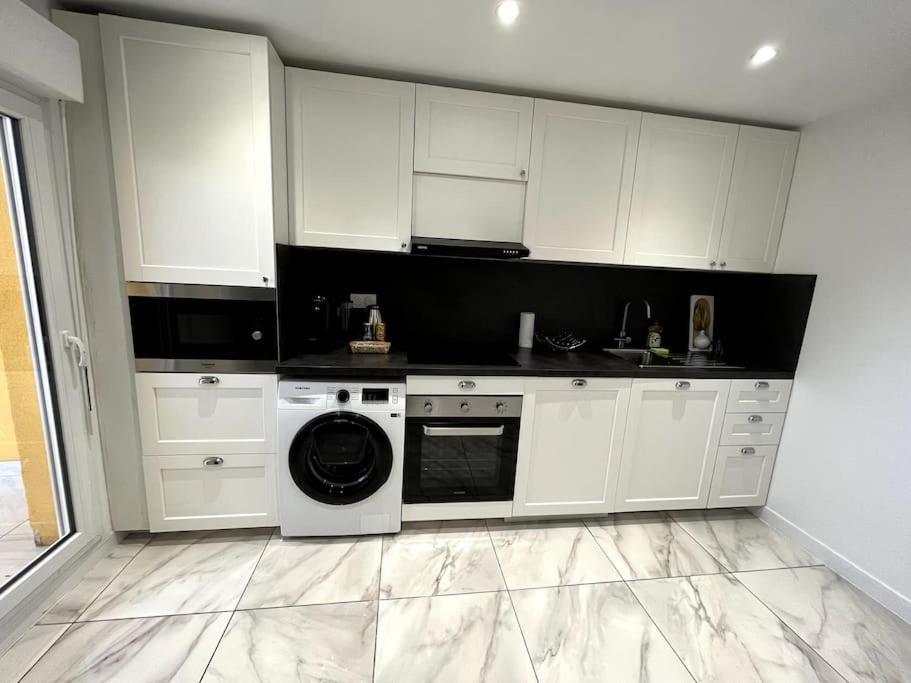 Hana Home Mantes-La-Jolie 6 Personnes Parking Public Gratuit Business&Family Екстериор снимка