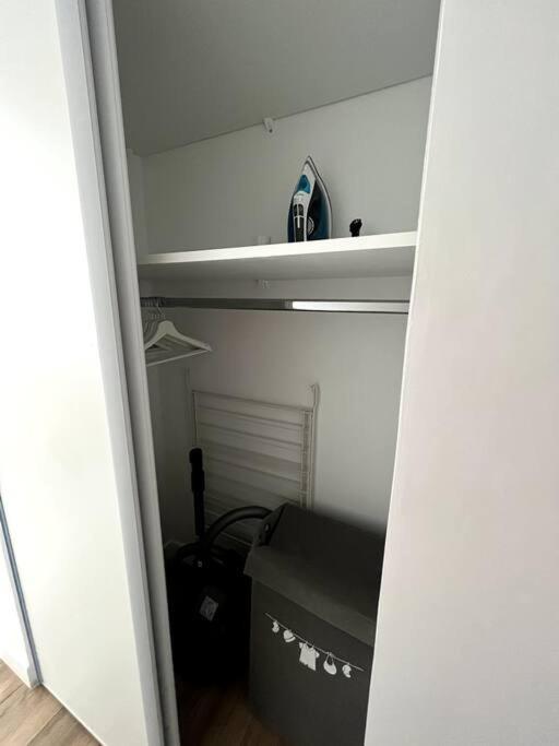 Hana Home Mantes-La-Jolie 6 Personnes Parking Public Gratuit Business&Family Екстериор снимка